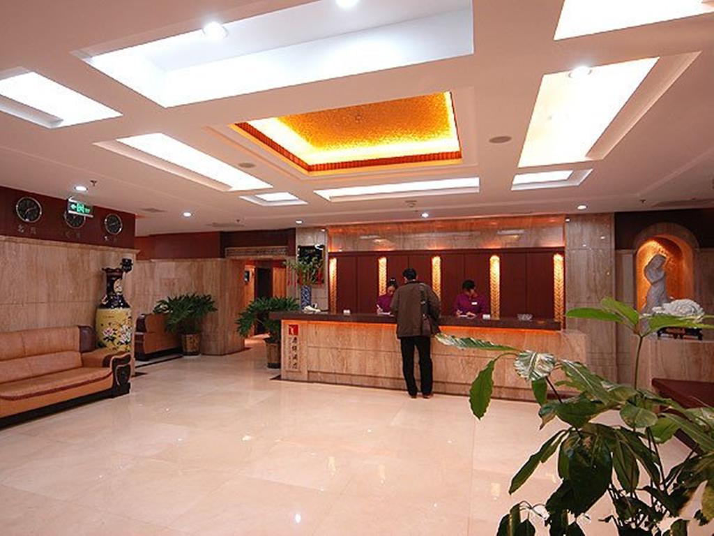 Tangyin Hotel Далянь Інтер'єр фото